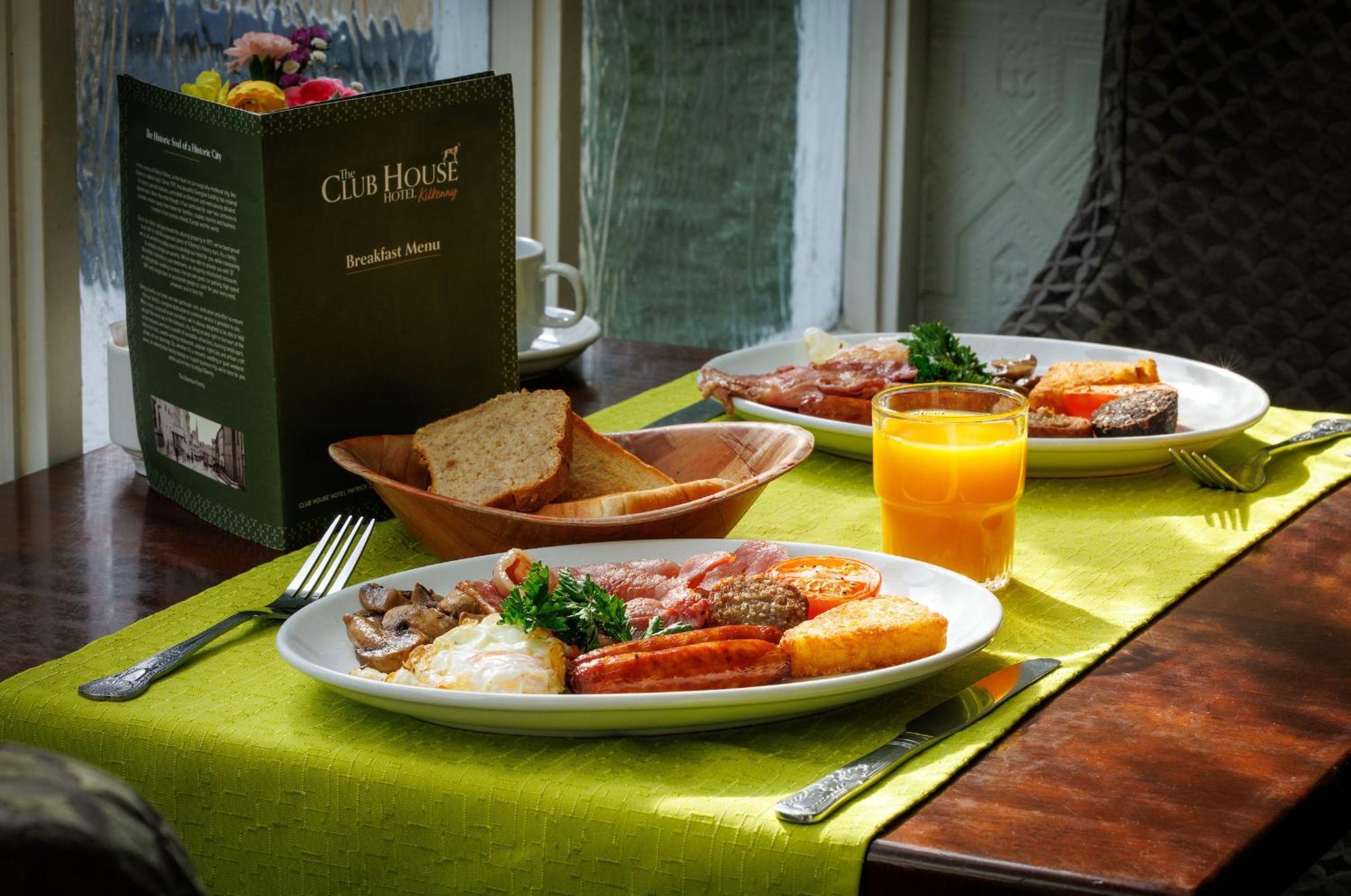 Club House Hotel קילקני מראה חיצוני תמונה